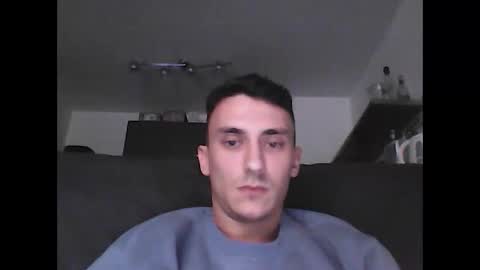 Snapshot of logann1103 chatting on 12-03-25, 01:42 logann1103 online show from 12-03-25, 01:42