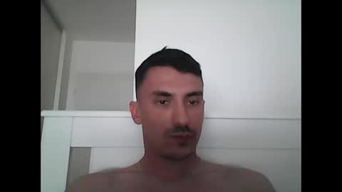 Snapshot of logann1103 chatting on 06-06-26, 12:43 logann1103 online show from 06-06-26, 12:43