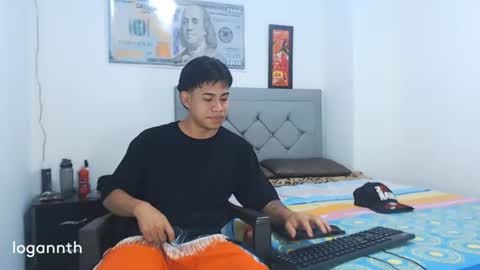 logannthh online show from 01-22-25, 03:20