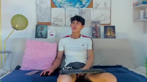 loganoficialx online show from 06-28-26, 06:36