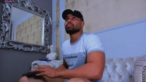 U can call me Logan online show from 10-06-25, 03:26