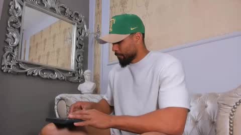 U can call me Logan online show from 10-08-25, 03:48