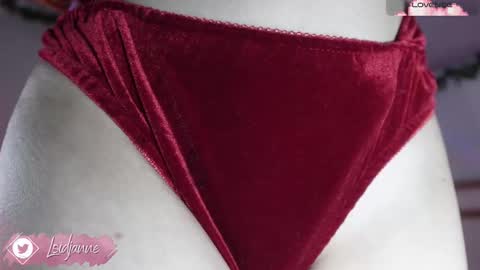 Snapshot of loidjanne chatting on 02-26-26, 12:20 Janne Miller 9pm to 3am GMT-5 online show from 02-26-26, 12:20