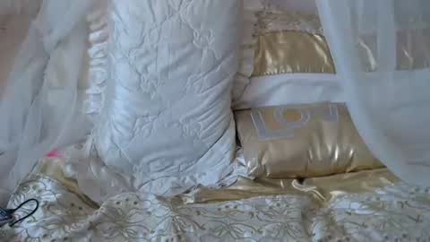 Lilu online show from 01-25-25, 09:36