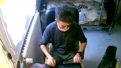 lokoum39 online show from 11-28-25, 09:01