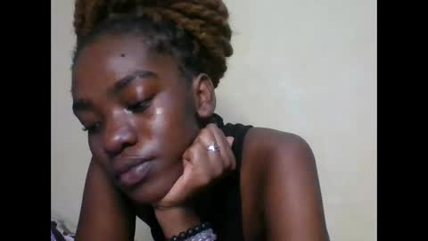 Snapshot of lola_allure chatting on 06-03-26, 09:45 lola_allure online show from 06-03-26, 09:45