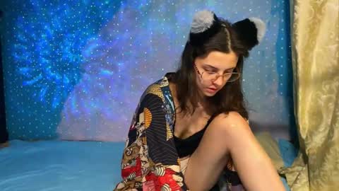 lola_aspis online show from 11-03-25, 01:34