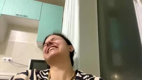 lola_aspis online show from 11-06-25, 04:19