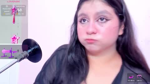 Snapshot of lola_clit chatting on 11-09-25, 12:03 lola online show from 11-09-25, 12:03