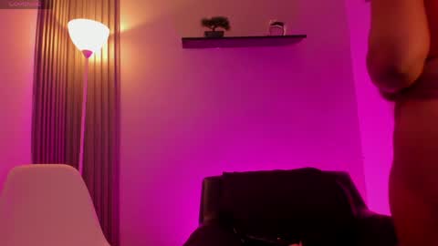 marxi love online show from 06-01-26, 01:13