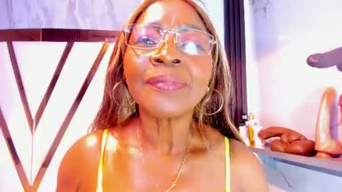Lola online show from 07-19-26, 12:31