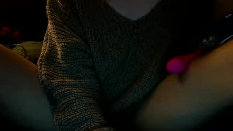 Snapshot of lola_luxxxe chatting on 06-09-26, 03:40 Lola luxxe online show from 06-09-26, 03:40
