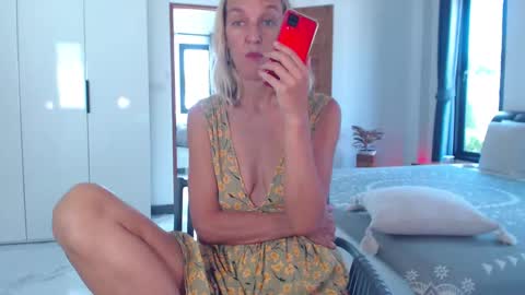 Lola online show from 03-21-26, 08:19