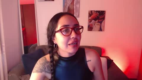 lolaandcamille online show from 02-27-25, 10:53