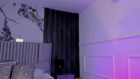 Lola Angel online show from 05-16-26, 01:02
