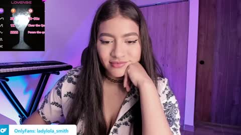 lolaasmith_21 online show from 01-28-25, 10:23