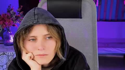 I consider myself the god Loki but life just calls me LOL  online show from 02-12-25, 01:59