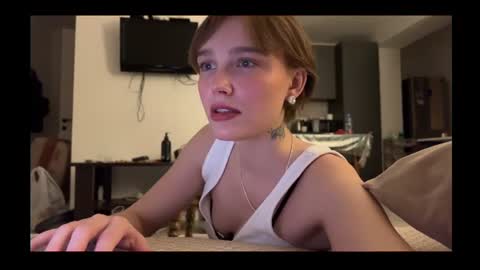 lolaatatee online show from 06-25-26, 07:40