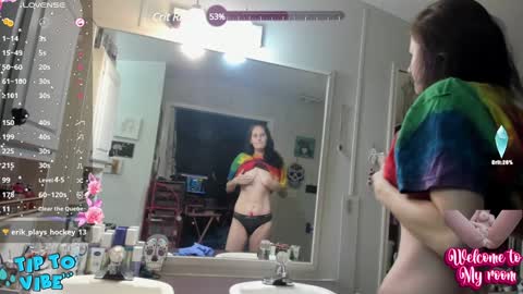 Lola online show from 12-02-24, 03:47