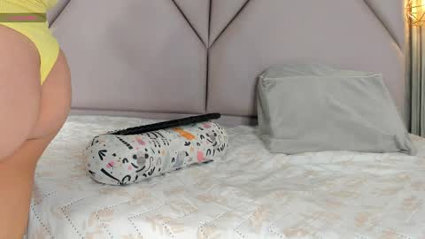 lolabunnysc online show from 04-04-26, 12:24