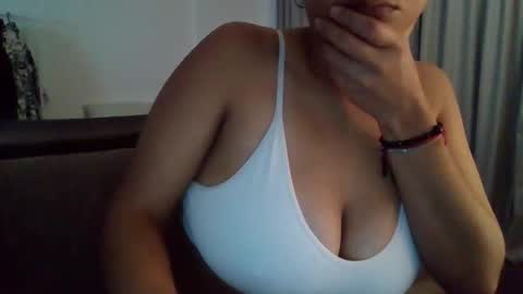 lolacloud online show from 04-15-26, 11:49