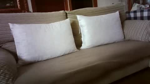 LOLA HUESO y ERIC online show from 02-22-25, 02:30