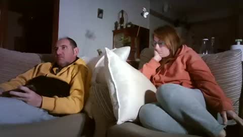 LOLA HUESO y ERIC online show from 11-14-25, 10:07