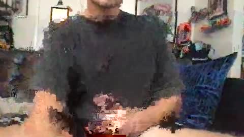 Snapshot of lolal0v3 chatting on 10-10-25, 07:46 cumsquatterz online show from 10-10-25, 07:46