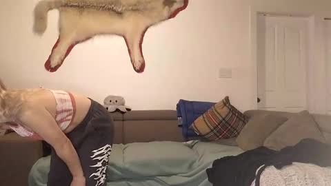 Snapshot of lolalixx6969 chatting on 10-28-25, 04:20 Lola Lixx online show from 10-28-25, 04:20