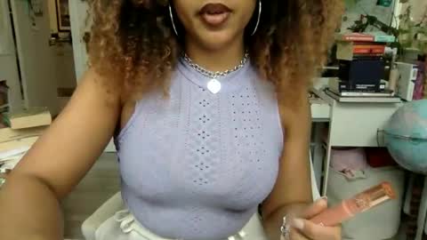 Snapshot of lolalustful chatting on 05-22-26, 02:01 Lola Lustful online show from 05-22-26, 02:01