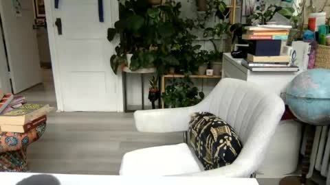 Snapshot of lolalustful chatting on 06-26-26, 10:14 Lola Lustful online show from 06-26-26, 10:14