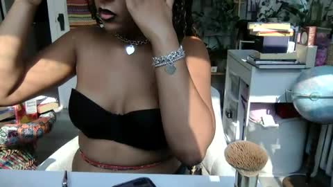 Snapshot of lolalustful chatting on 07-14-26, 09:09 Lola Lustful online show from 07-14-26, 09:09
