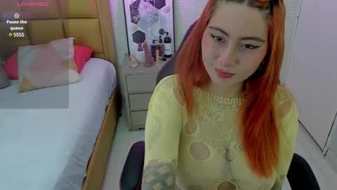 LOLA online show from 03-10-25, 03:34