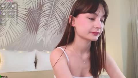 Lola online show from 10-24-25, 01:35