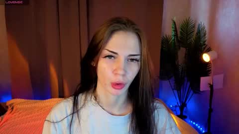 Lola online show from 03-21-26, 09:14