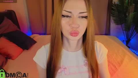 Lola online show from 03-25-26, 09:37