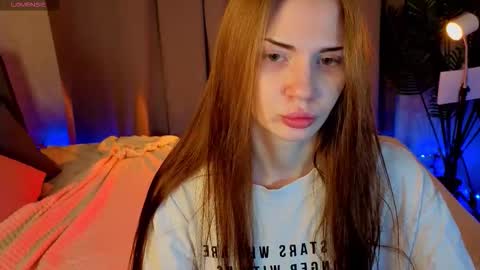 Lola online show from 03-26-26, 09:15