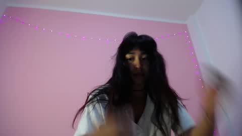 Lolita  online show from 02-16-25, 04:31