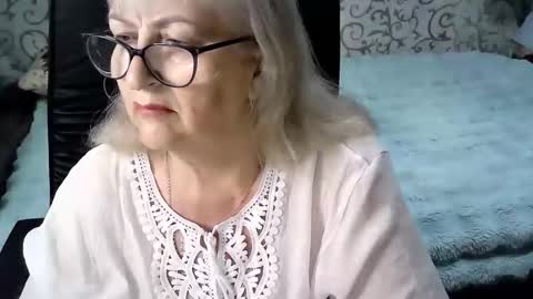 LolkaAlyss online show from 10-10-25, 06:01