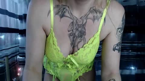 Lisa online show from 01-12-25, 12:44