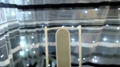 Lisa online show from 02-08-25, 01:44