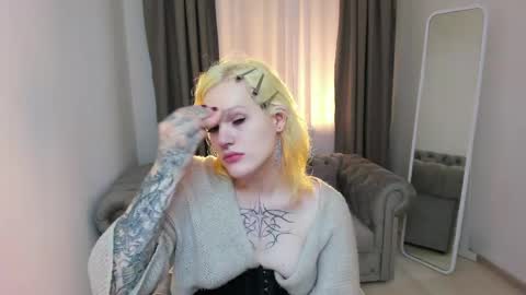 lollita online show from 04-16-26, 05:30