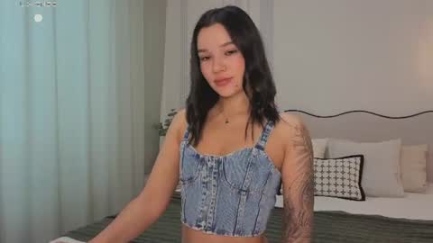 Snapshot of lolly_turner chatting on 07-12-26, 04:58 lolly_turner online show from 07-12-26, 04:58