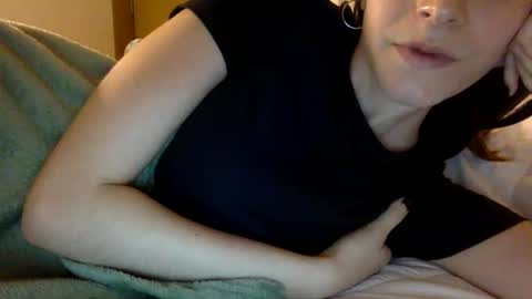 agnes online show from 12-05-24, 02:53