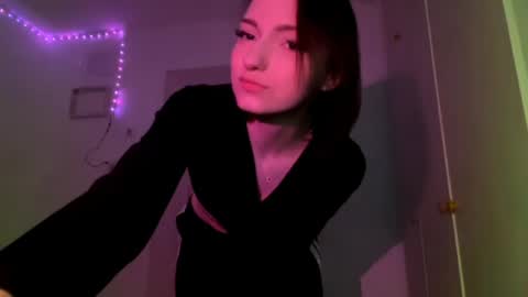 Polly online show from 04-18-26, 07:07