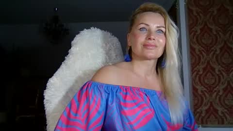 Roxy online show from 01-24-25, 01:14