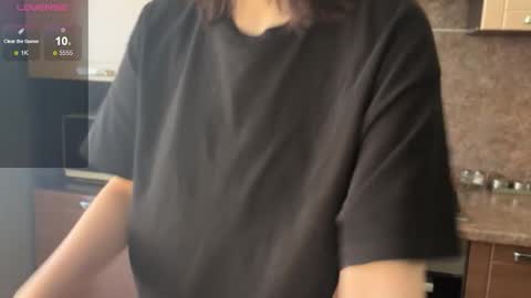 Snapshot of lolololalola chatting on 02-18-26, 05:58 lola online show from 02-18-26, 05:58