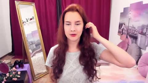 Snapshot of lolomercier chatting on 02-23-25, 02:18 LoloMercier online show from 02-23-25, 02:18