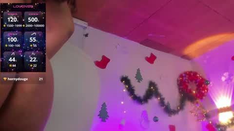 Snapshot of loly_marce chatting on 12-27-24, 11:10 loly_marce online show from 12-27-24, 11:10