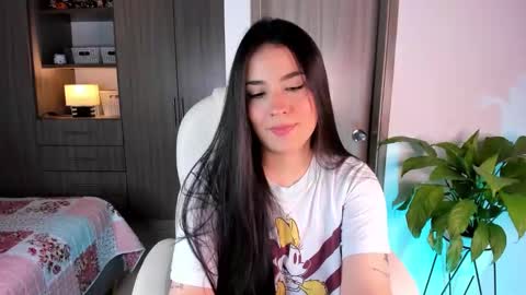 Sarah online show from 01-12-26, 04:29